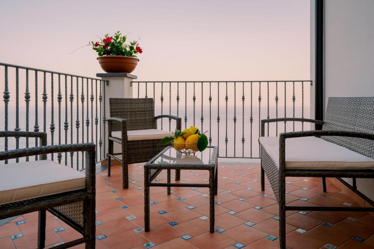 Alone Amalfi Villa Eksteriør bilde